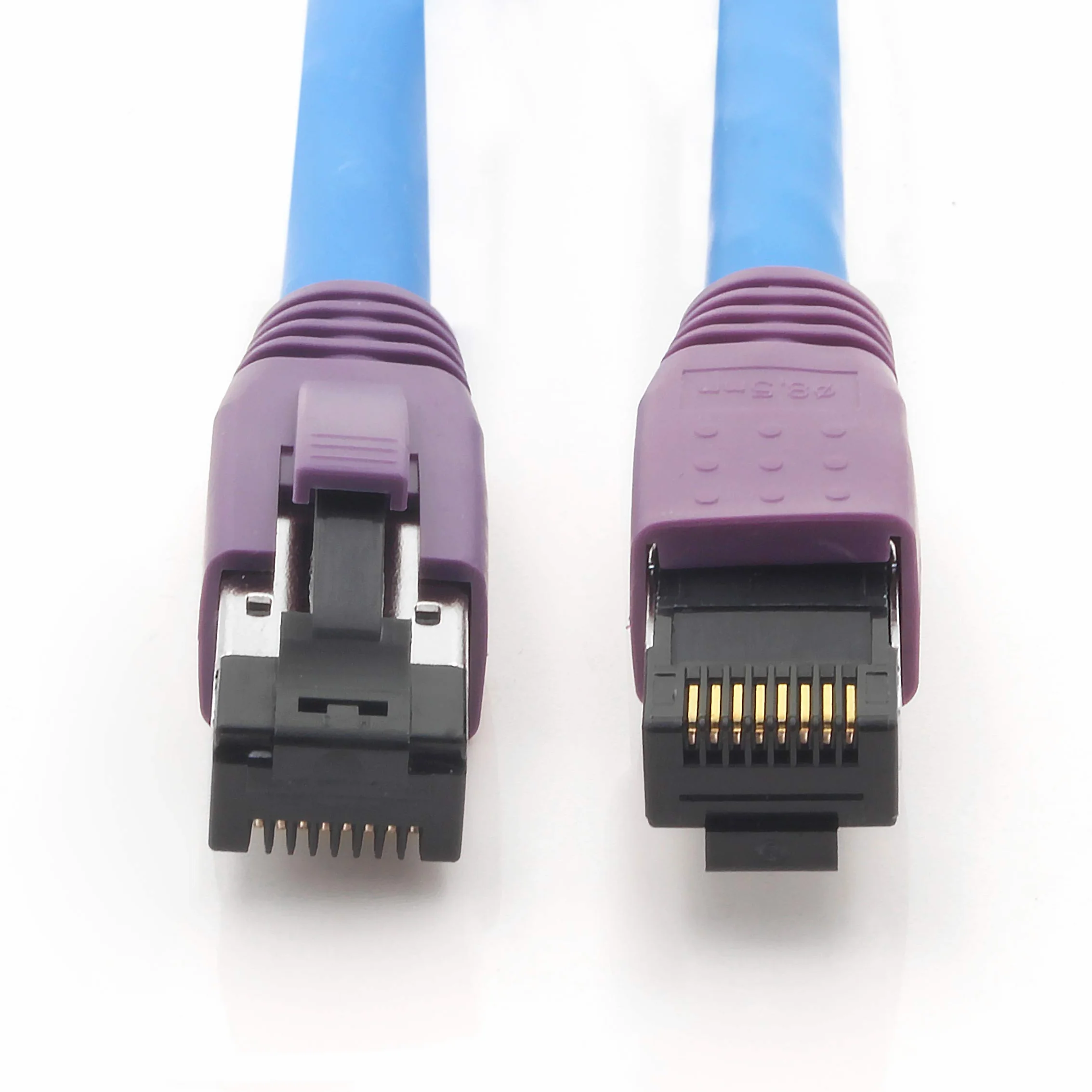 1aTTack.de CAT.8 Câble réseau 5m RJ45 2000 MHz 40 Gbit/s PoE+ AWG24 LSZH