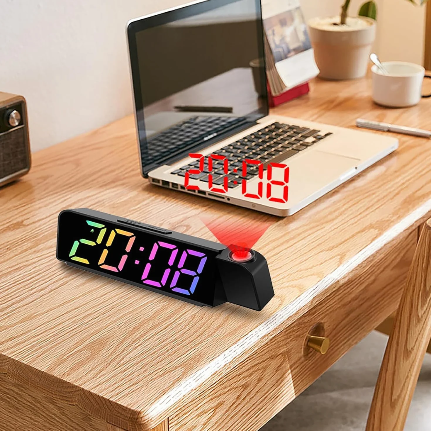 Réveil Projecteur Plafond 180°, 7" Grand Écran Horloge Numérique LED Projection, Luminosité Réglable 12/24H, Chargement USB