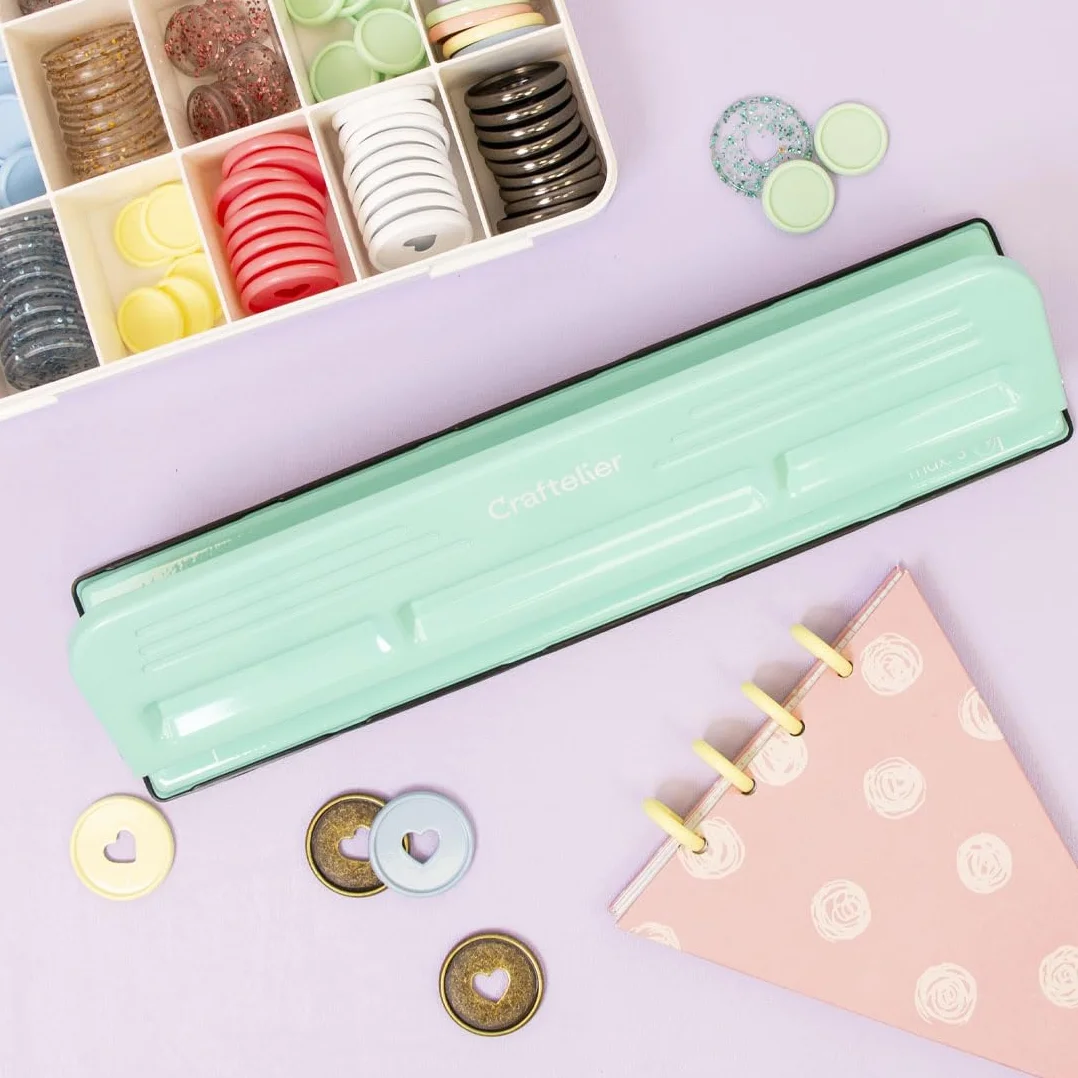 Craftelier - Perforatrice 11 orifices pour Planners, Agendas ou Carnets de Disques pour Scrapbooking et Loisir Créatif | Perfore jusqu'à 3 Feuilles de 90 g/m2 | Dim.Approx. 32 x 9 x 5 cm