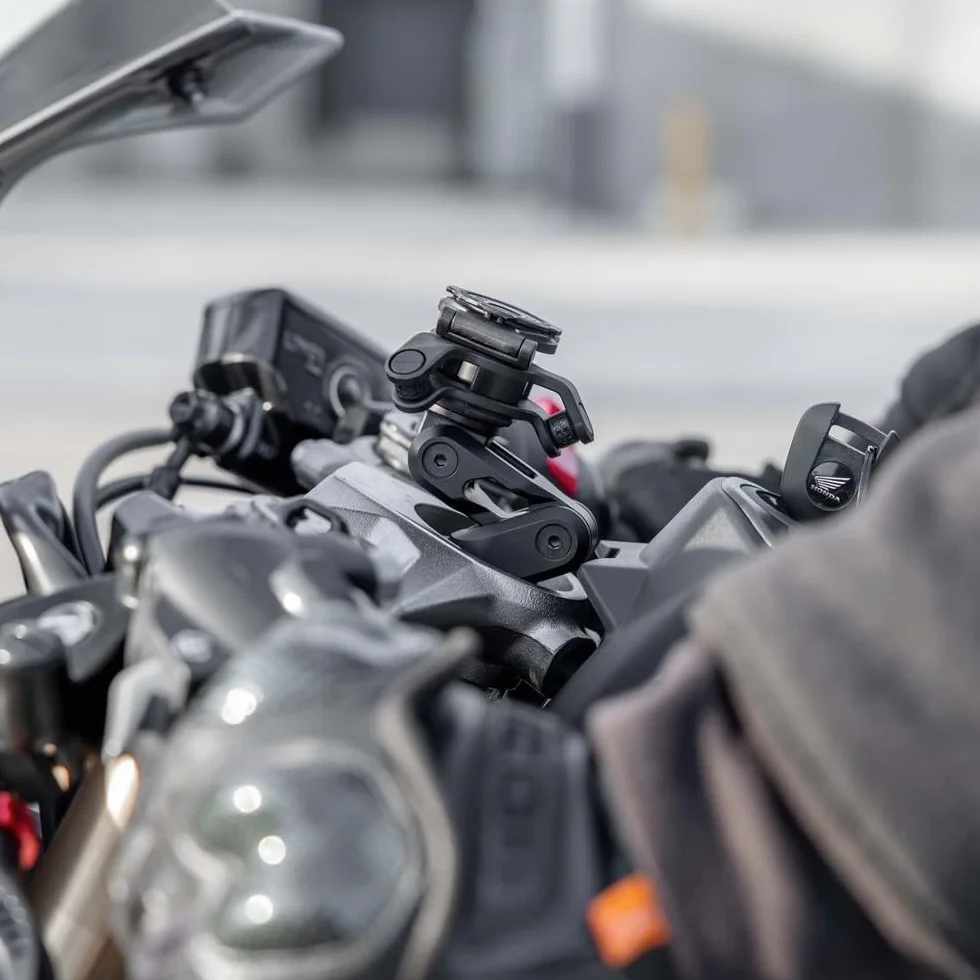 Quad Lock Rura Sterowa Widelca Motocyklowa Uchwyt Telefonu PRO Zestaw z Amortyzatorem Drgań i iPhone 15 Pro Max MAG Etui