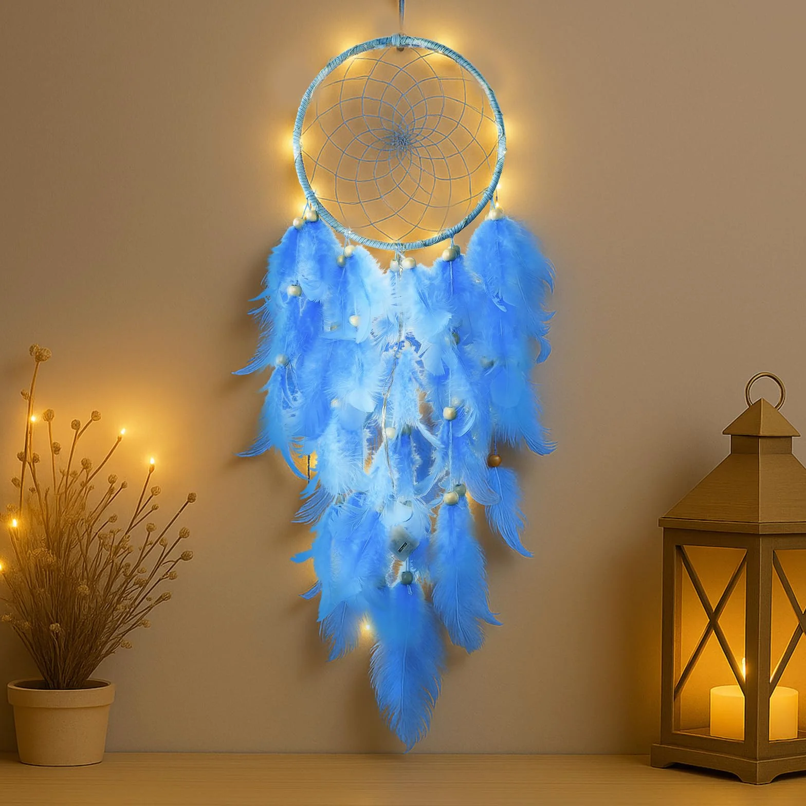 Attrape-rêves en plumes LED bleu - Décoration murale bohème