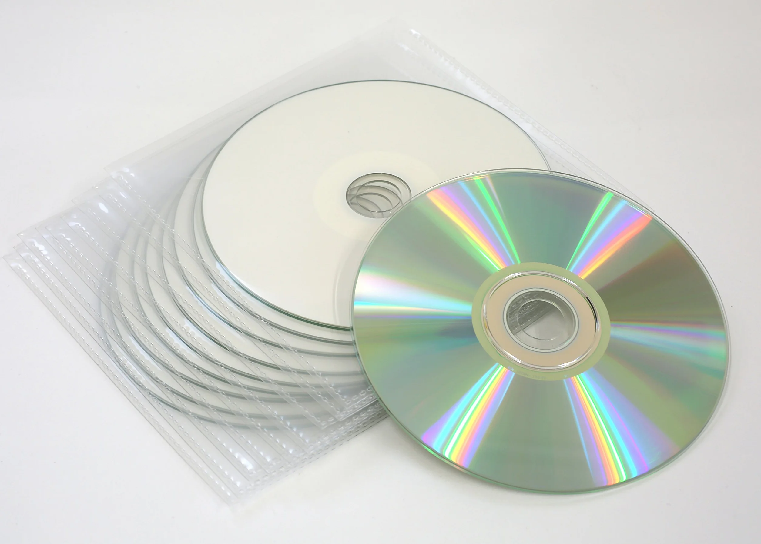 Ritek Lot de 10 CD enregistrables à jet d'encre avec pochettes en plastique Blanc 52x