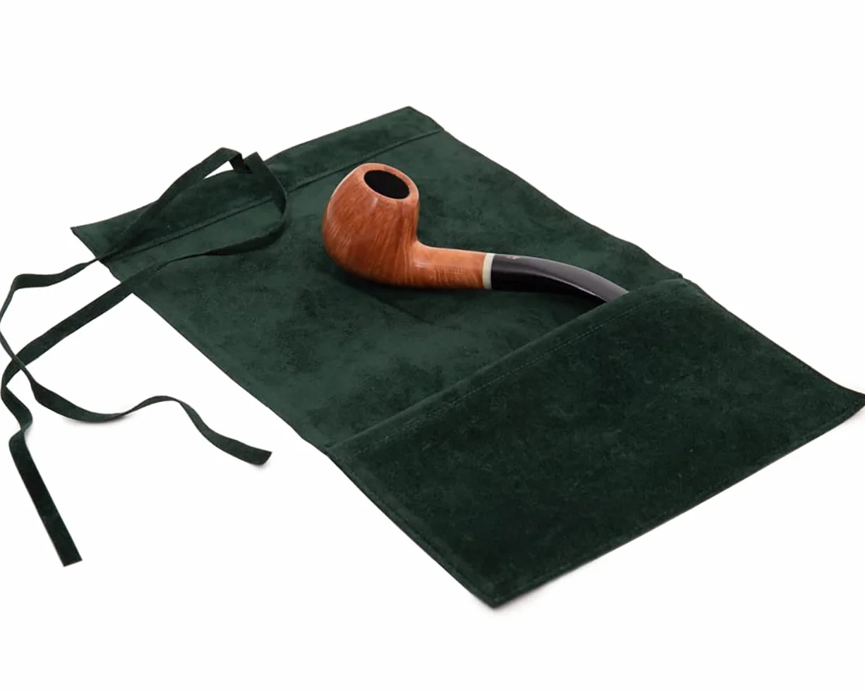 Pipe à Tabac Savinelli Primo Fumo modèle 626 trou 6mm, finition lisse naturelle en bois de bruyère, anneau chiné, complète avec étui en velours Savinelli