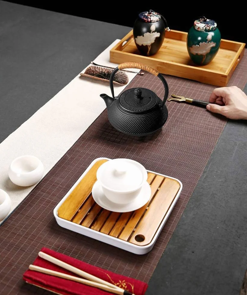Théière en Fonte avec Infuser, 800ml Théière Induction pour Thé Noir, Bouilloire à Thé pour Les Amateurs de Thé, Noir