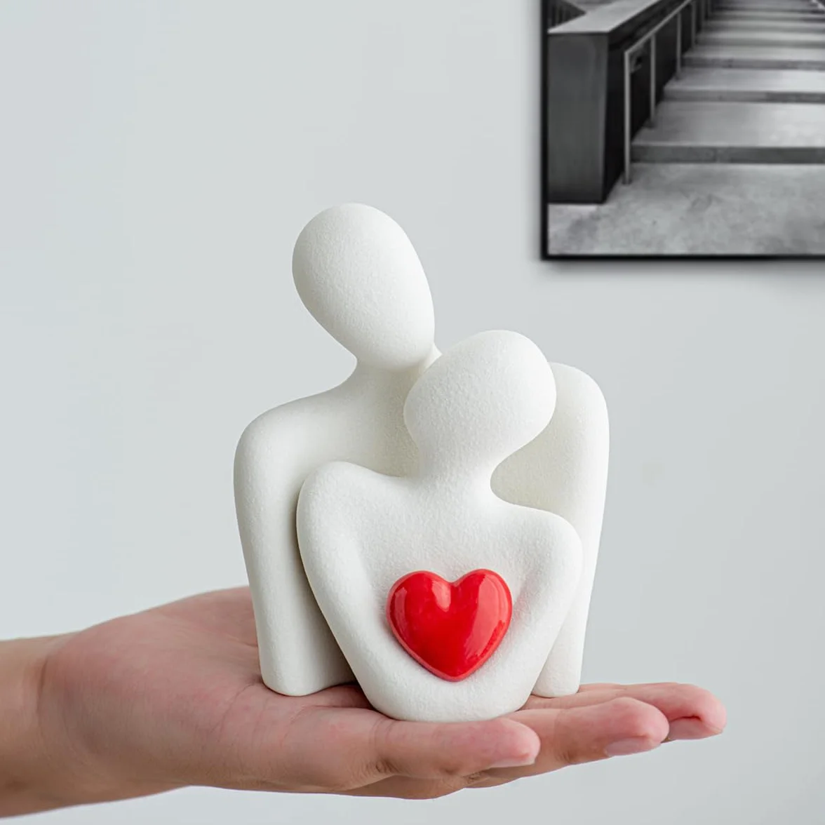 Statue Couple Abstraite Mini Sculpture Rouge Décoration Salon Maison Cadeau Saint-Valentin Anniversaire