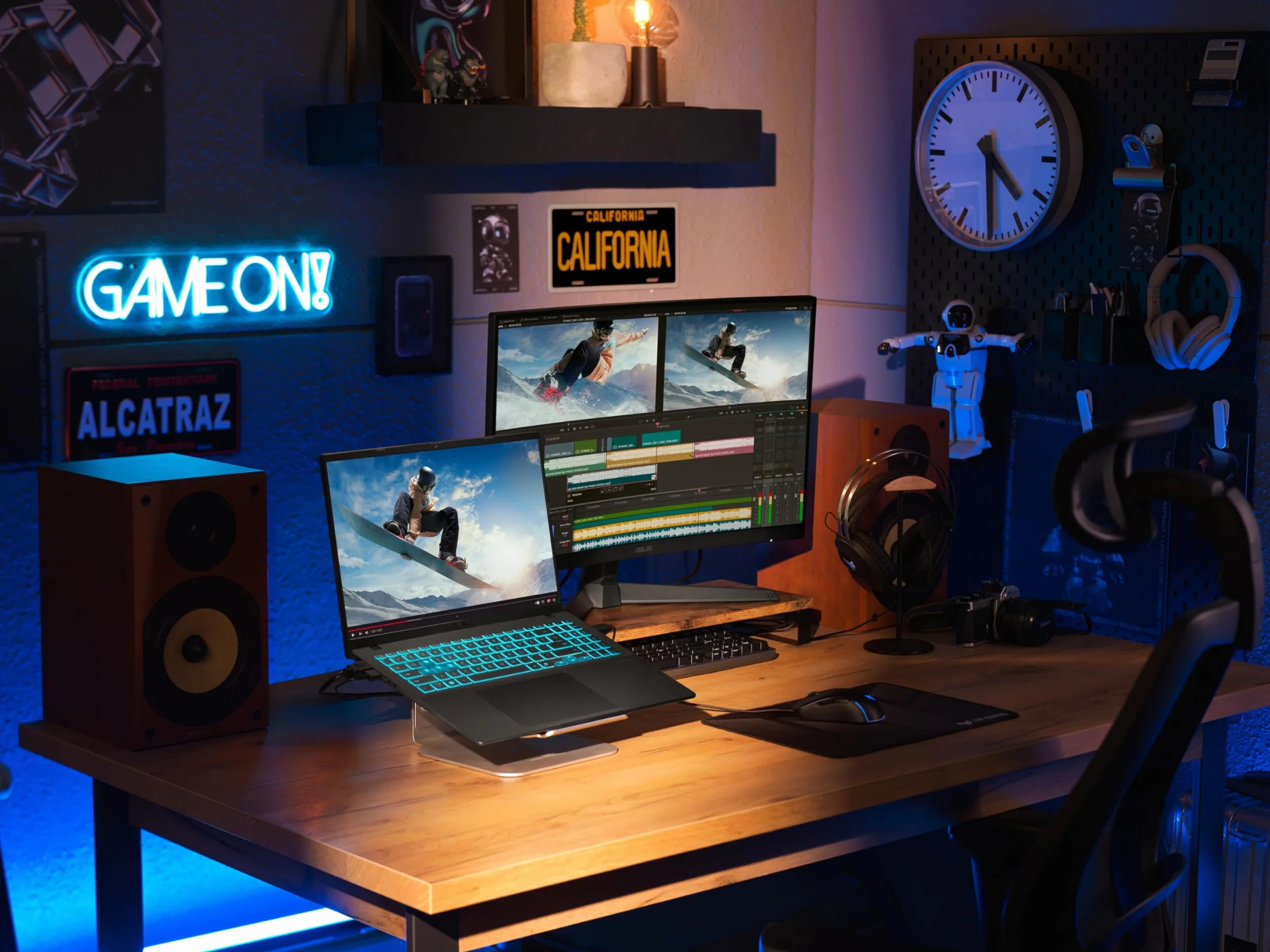 ASUS V16 V3607VM laptop gamingowy, wyświetlacz 16" WUXGA 16:10 144 Hz IPS, Intel Core 7 240H, 16 GB RAM, 1 TB SSD, NVIDIA RTX 5060, Win11 Home, QWERTZ, czarny, 3 miesiące GamePass