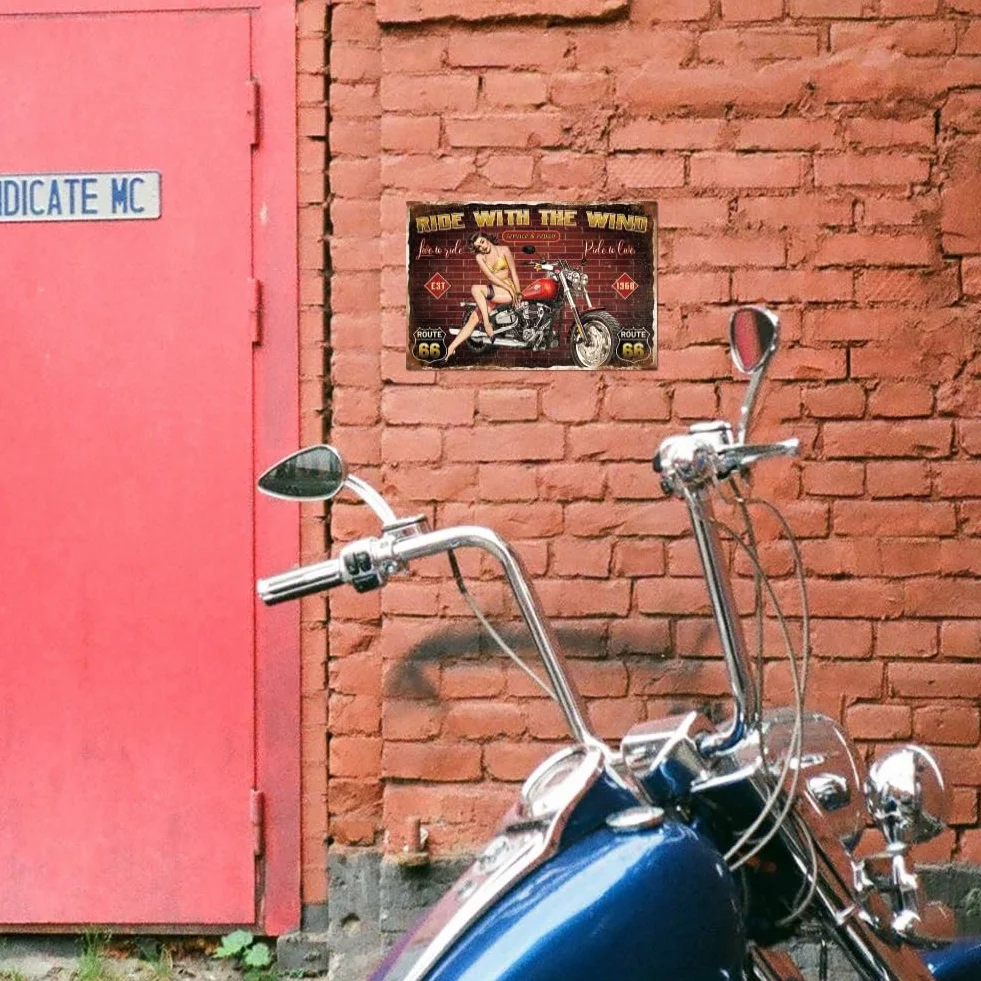 Plaque en Métal "Ride With The Wind" pour Garage Moto Décoration Murale