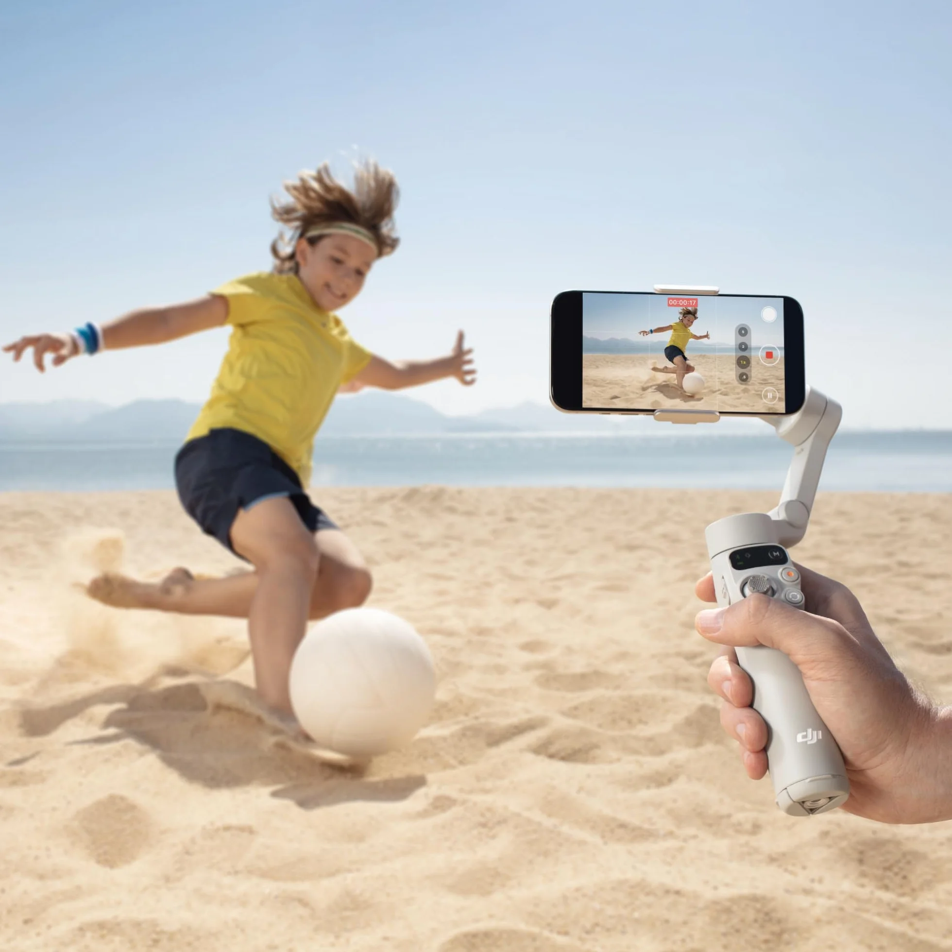 DJI Osmo Mobile 7 stabilizator gimbala do iPhone'a, Androida, wbudowany statyw, ultralekki, wygodny uchwyt, 3-osiowy gimbal do telefonu, ActiveTrack 7.0, ShotGuides, edycja jednym dotknięciem,