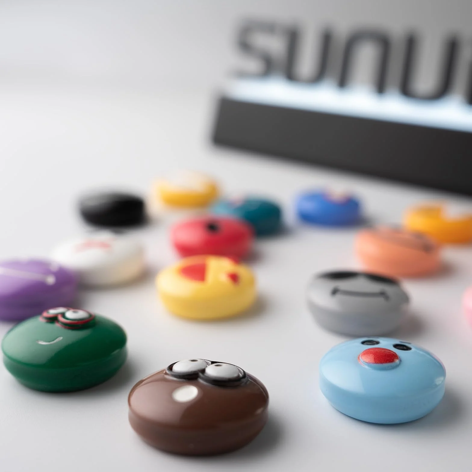 SUNURS 16-9 aimants réfrigérateur émoticônes 3D résine néodyme