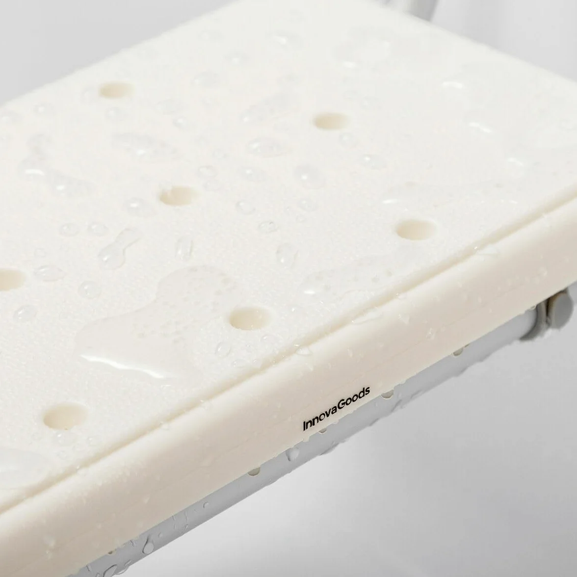InnovaGoods Tabouret de Douche 2 en 1, Tabouret de Douche Extensible, Antidérapant, 2 Positions, Chaise de Douche pour Personnes âgées, Prise en Main Ferme, Blanc
