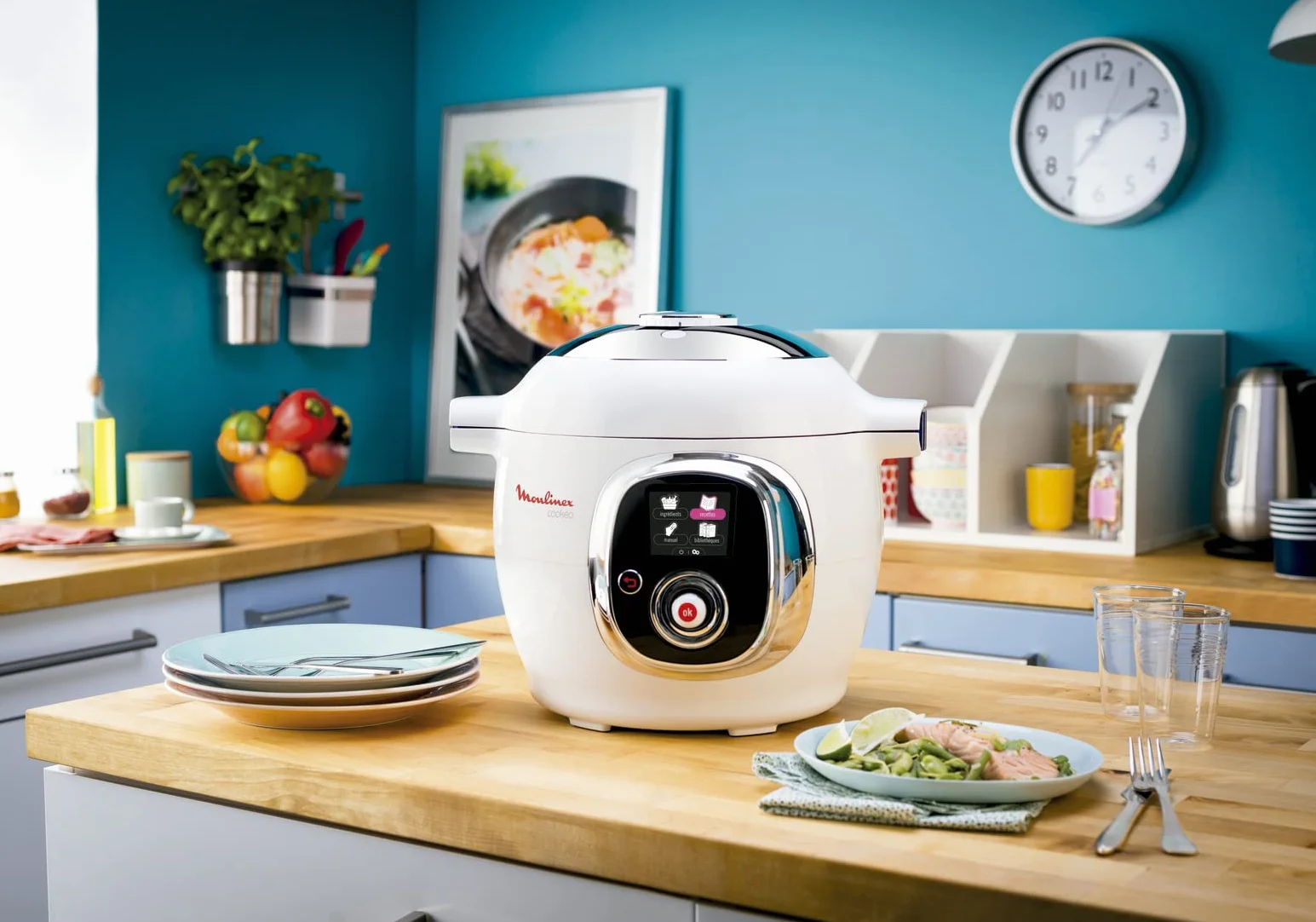 Moulinex Cookeo Multicuiseur intelligent, 6 L, 1200 W, 100 recettes préprogrammées, Jusqu'à 6 personnes, 6 modes de cuisson, Guide pas à pas, Facile à utiliser CE704110