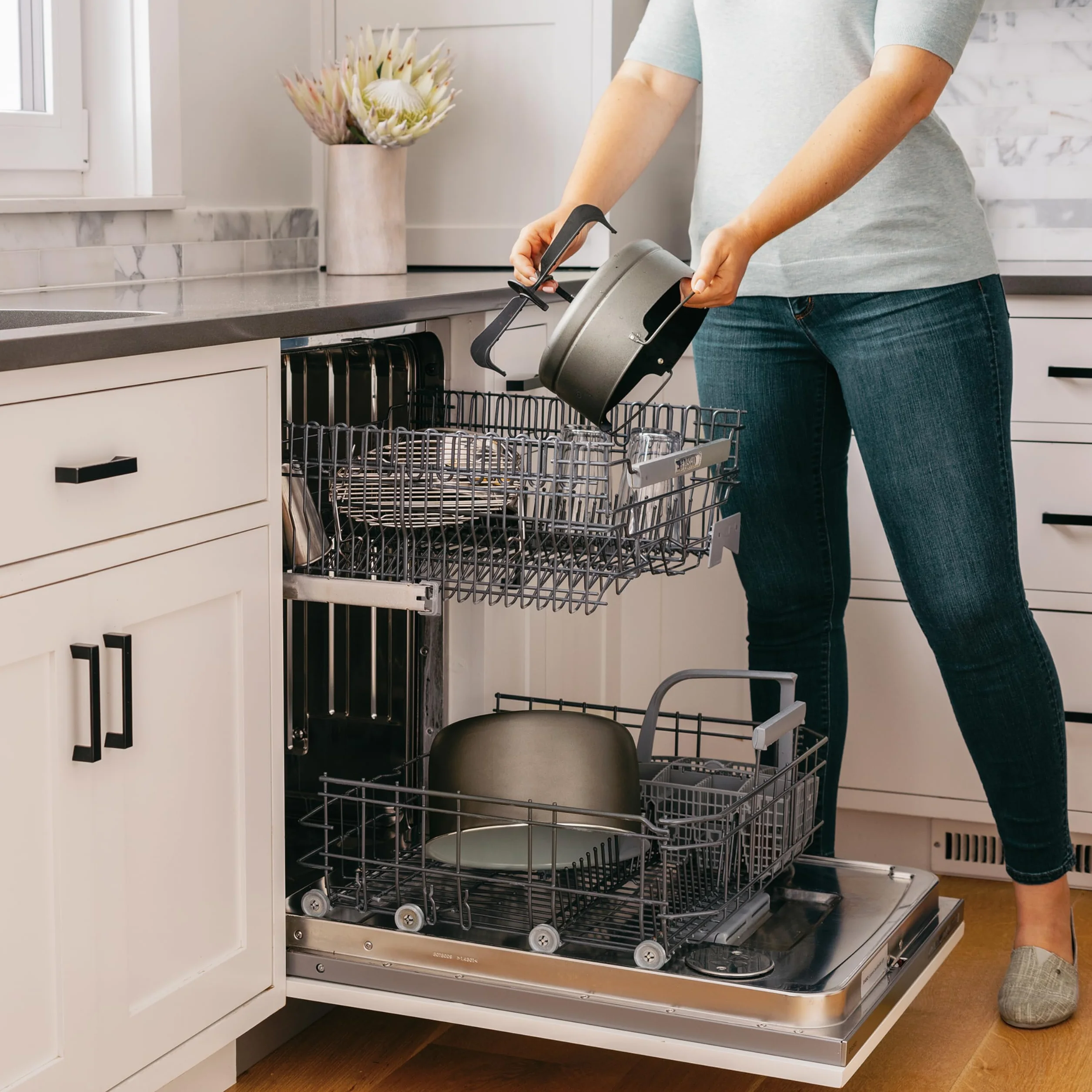Ninja Multicuiseur Foodi, Air Fryer, 7-en-1, 6L, 7 fonctions de cuisson, Autocuiseur Multifonction, Cuisson sous pression, Friture à l'air, Cuisson lente, Gril et plus, Acier brossé et Noir, OP300EU