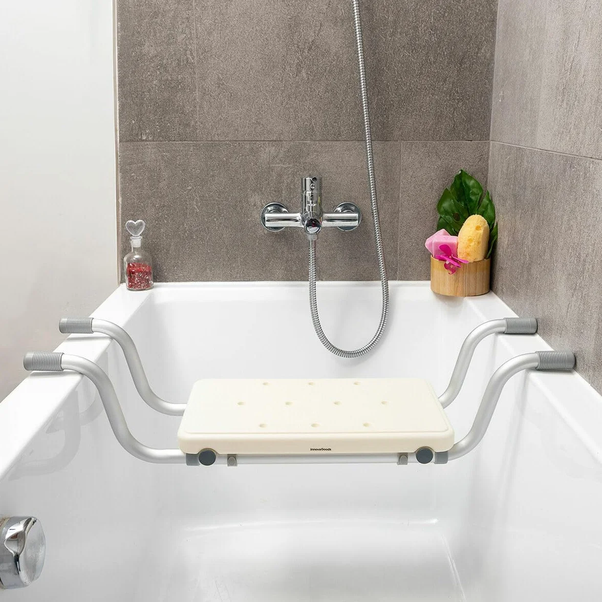 InnovaGoods Tabouret de Douche 2 en 1, Tabouret de Douche Extensible, Antidérapant, 2 Positions, Chaise de Douche pour Personnes âgées, Prise en Main Ferme, Blanc