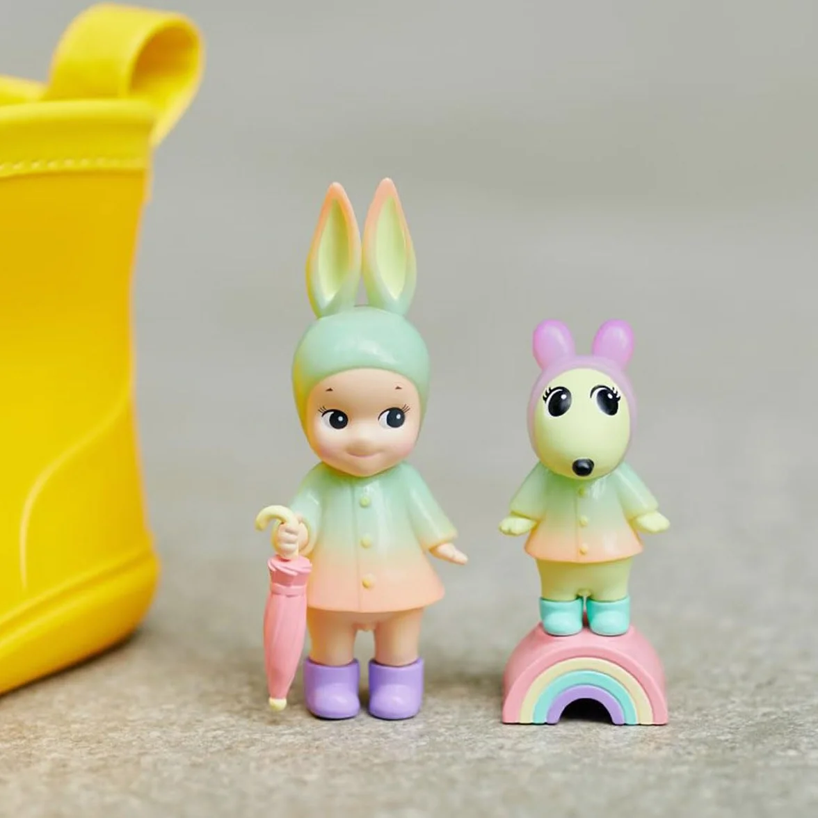 SONNY ANGEL figurine bébé série I Love Rainy Day