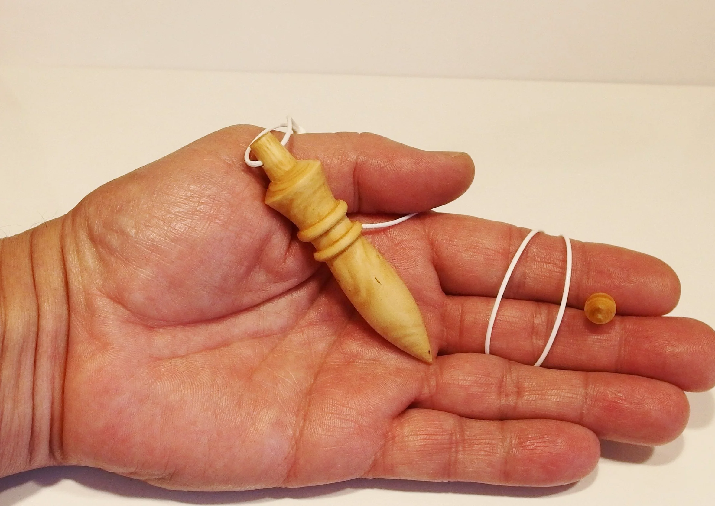 Pendule Egyptien en Buis DG-EXODIF