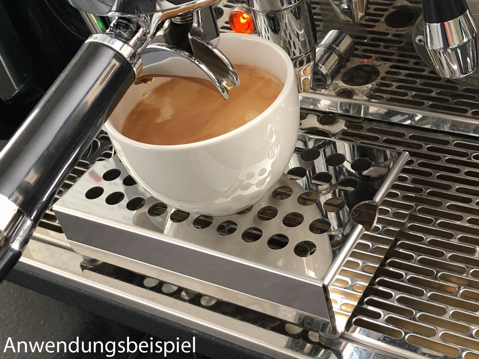scarlet espresso | Rehausseur de tasse « Alto » en acier inoxydable pour machines à filtre ; Empore de qualité Barista de qualité supérieure (hauteur : 40 mm)