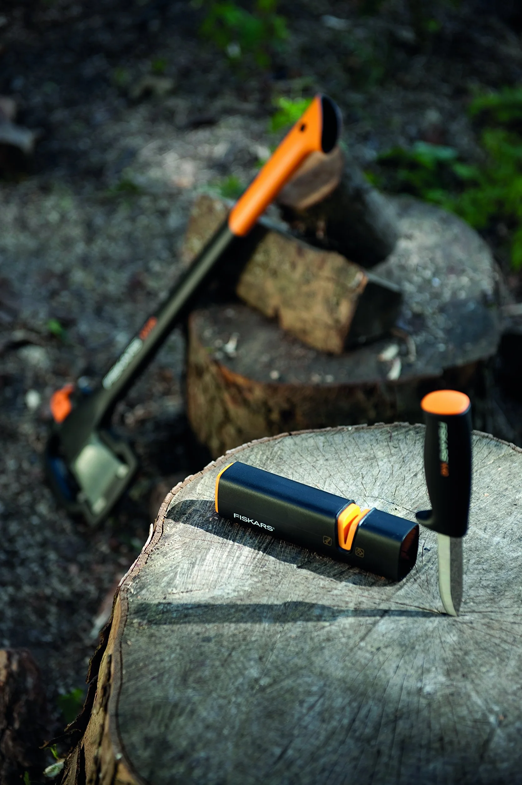 Fiskars Aiguiseur pour haches et couteaux Pierre à aiguiser en céramique Noir Orange Xsharp