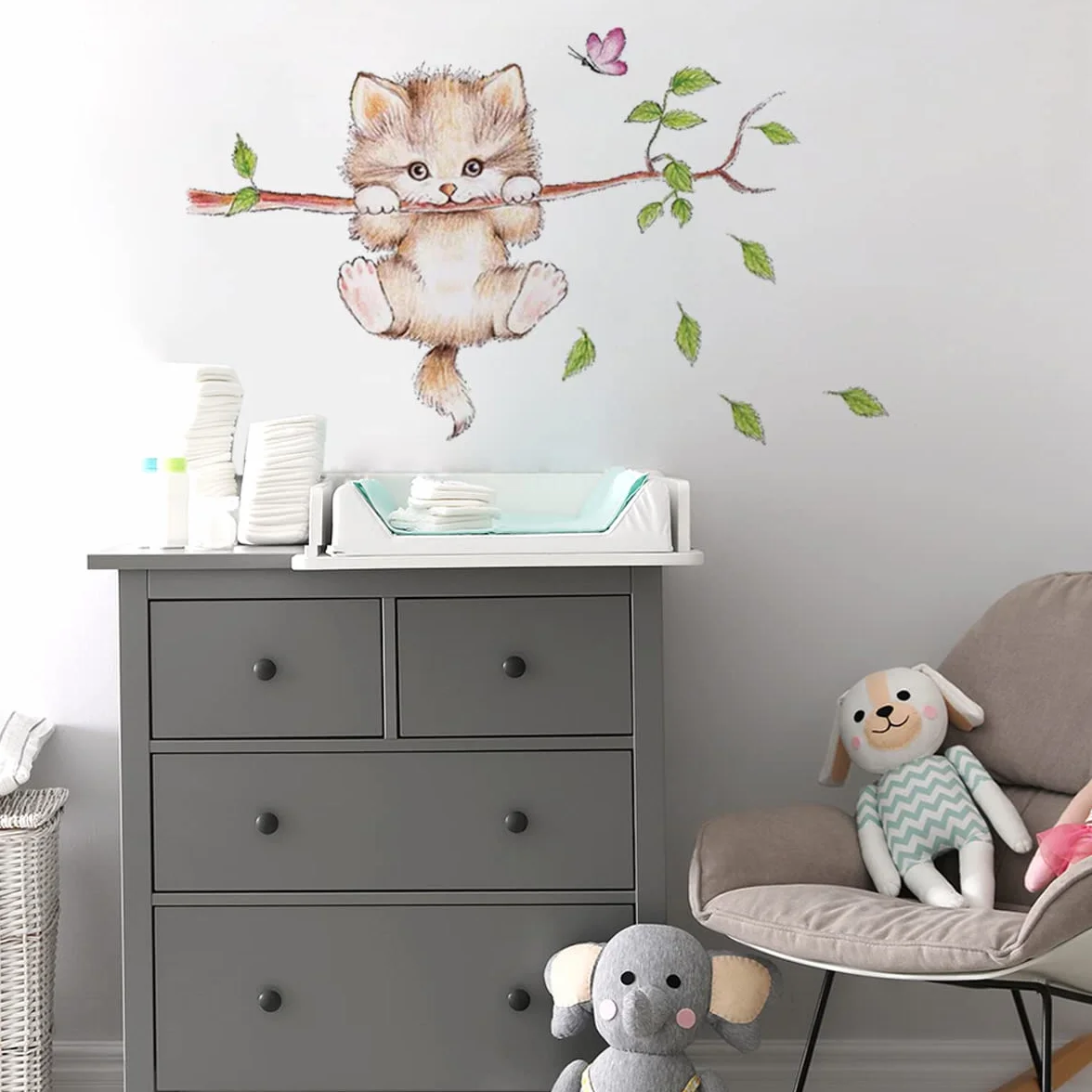 WandSticker4U® Autocollant mural CHAT MIGNON 77x55 cm animaux forêt arbre branche fleurs décoration murale chambre enfant