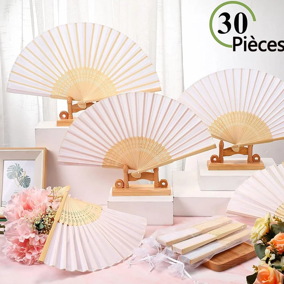 Gudotra 30 Pcs Eventail Mariage Pliant de Papier Eventail Blanc pour Cadeaux Mariage Baptême Décoration Mariage Eventail Blanc avec Sachet Organza Blanc