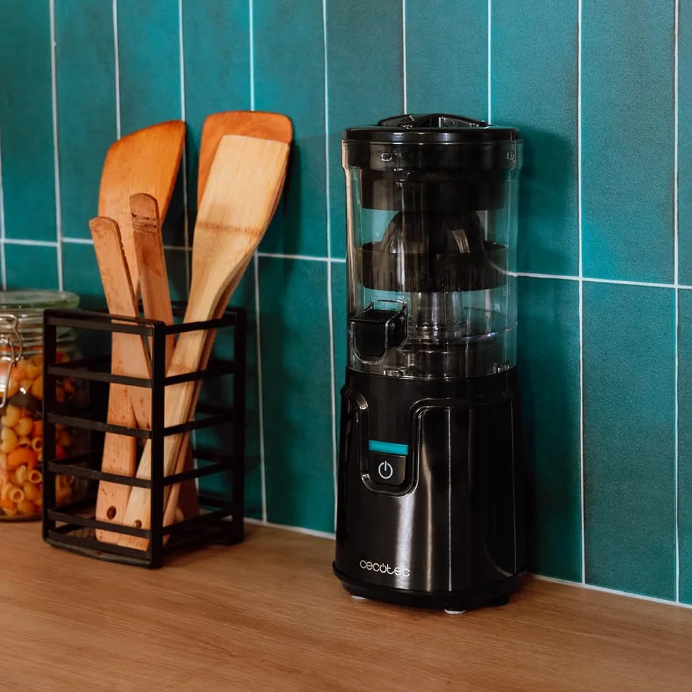 Cecotec Presse-Agrumes Électrique Essential TowerAdjust Easy Steel. Presse-Agrumes 140W, 0,35L sans BPA, Anti-Gouttes, démarrage Automatique, démontable, Lavable Lave-Vaisselle, Base antidérapante