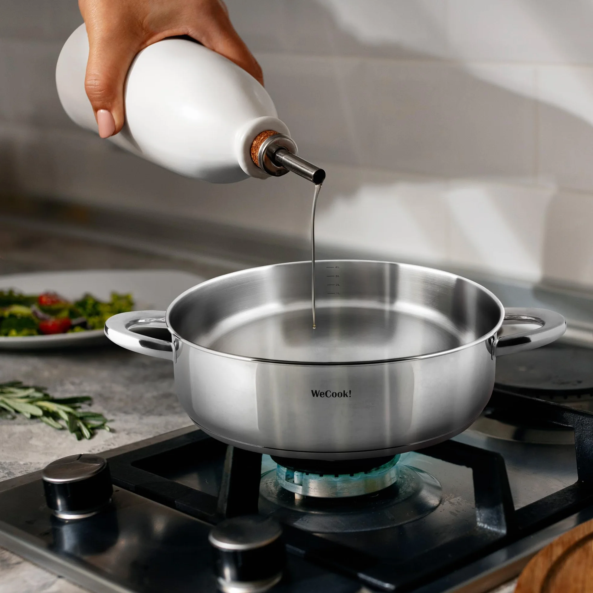 STAINLESS LOW COOKING POT WITH LID 28 cm.