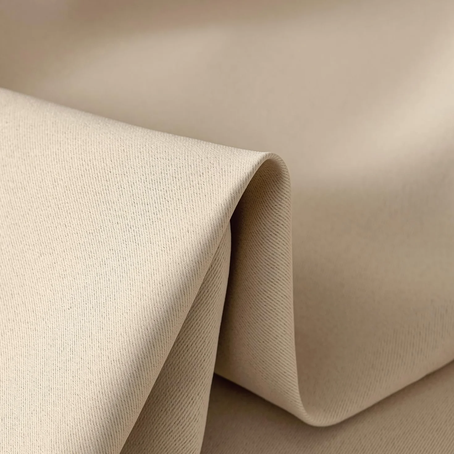 MIULEE Rideau Occultant Thermique Isolants Anti Froid Chaleur Galon Fronceur, Tenture Opaque Beige 140x245, Rideaux Isolant Phonique Chambre Salon 2 Pièces
