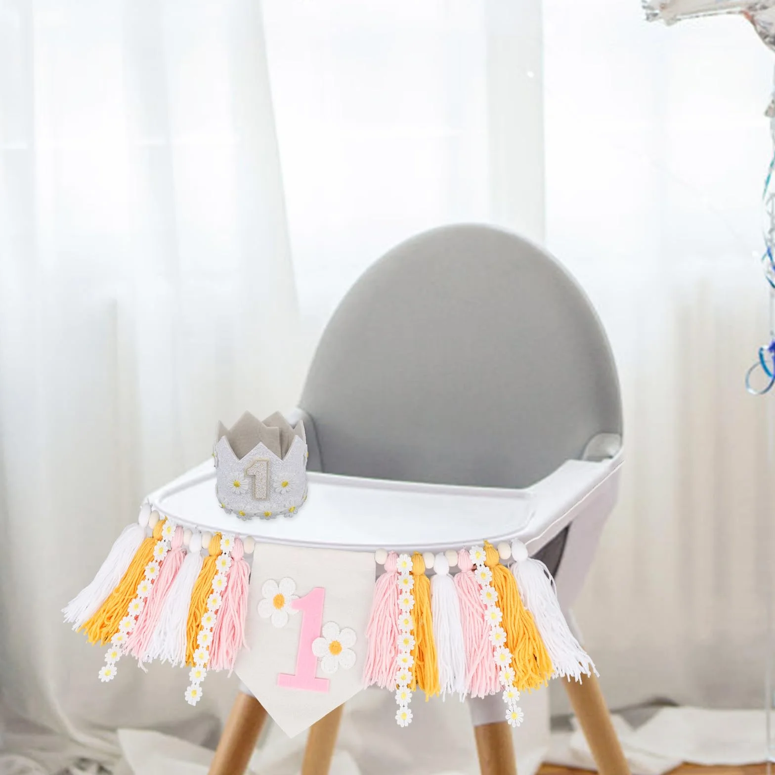 BOXOB Bannière de Chaise Haute Daisy 1er Anniversaire, Décorations Fille avec Chapeau Couronne et Marguerite