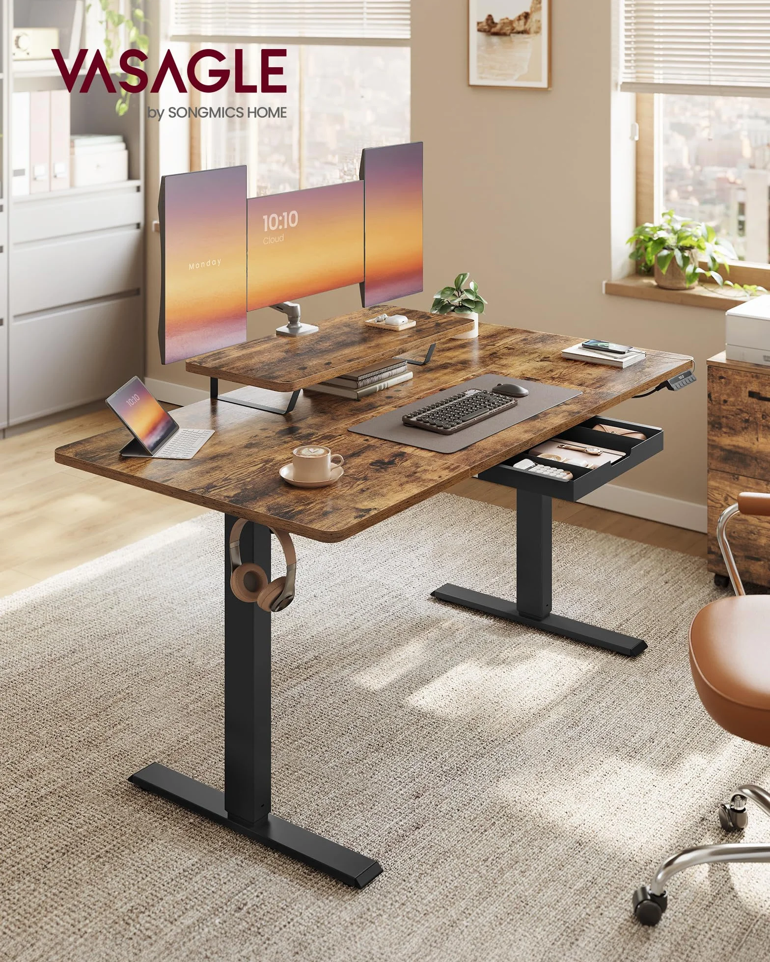 VASAGLE Bureau Électrique Réglable en Hauteur 140 x 70 cm Support d'Écran à Montage Flexible Tiroir Port USB-C Marron Rustique