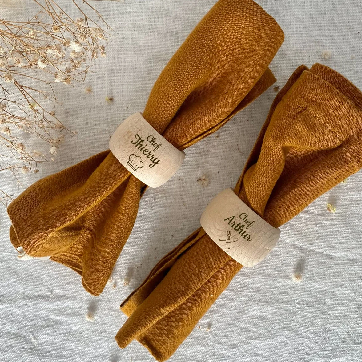 Rond de serviette en bois personnalisé pour table raffinée | Cadeau Fête des Pères, Mères | Mariage, Anniversaire