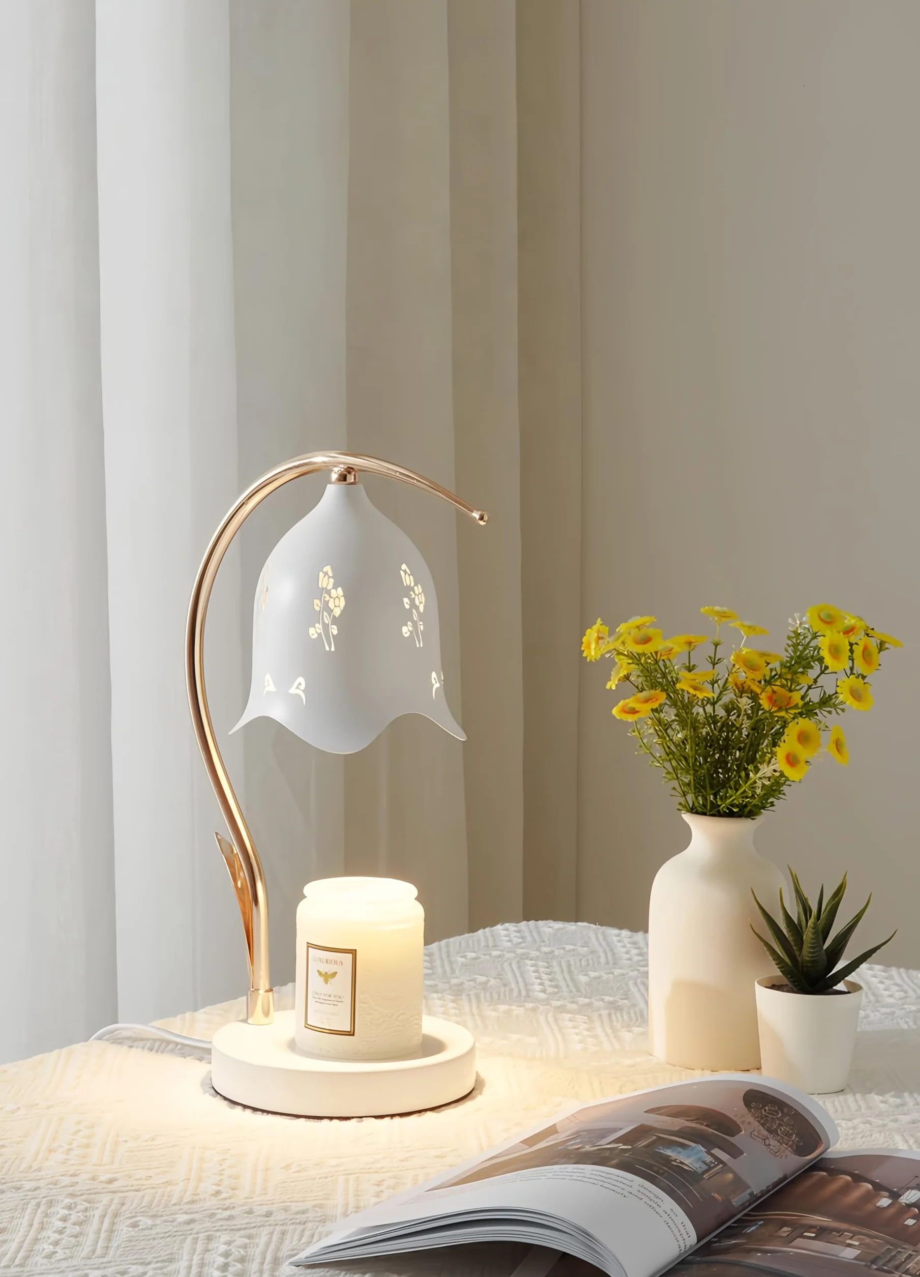Lampe Chauffe Bougie Clochette - Candle Warmer Lamp avec Minuteur & Variateur - Fondant Cire Électrique Sans Flamme - Design Floral Blanc & Or - 2 Ampoules GU10 - Idée Cadeau Déco Femme