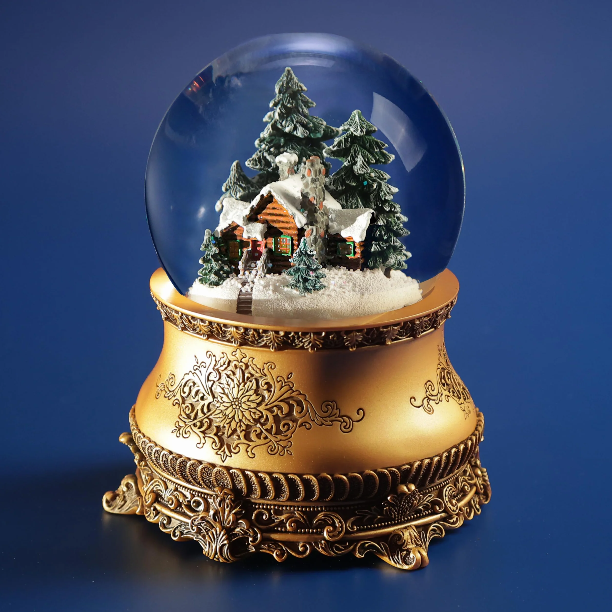 Boule à neige musicale de Noël « La petite maison dans la forêt », en verre, avec tempête de neige automatique et illuminations. Idée cadeau pour Femme, Homme, Enfant.