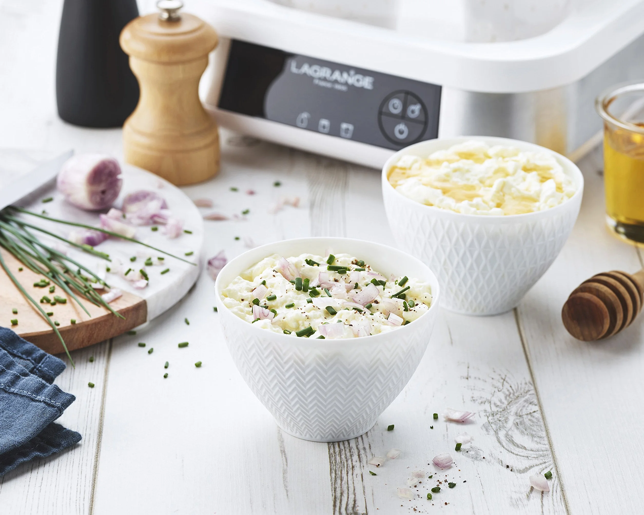 LAGRANGE, Yaourtière-Fromagère ligne, 1,5 L, fabrication française, 9 pots en verre, 4 pots à faisselle, programmable, arrêt automatique, signal sonore, 18 W, 459602