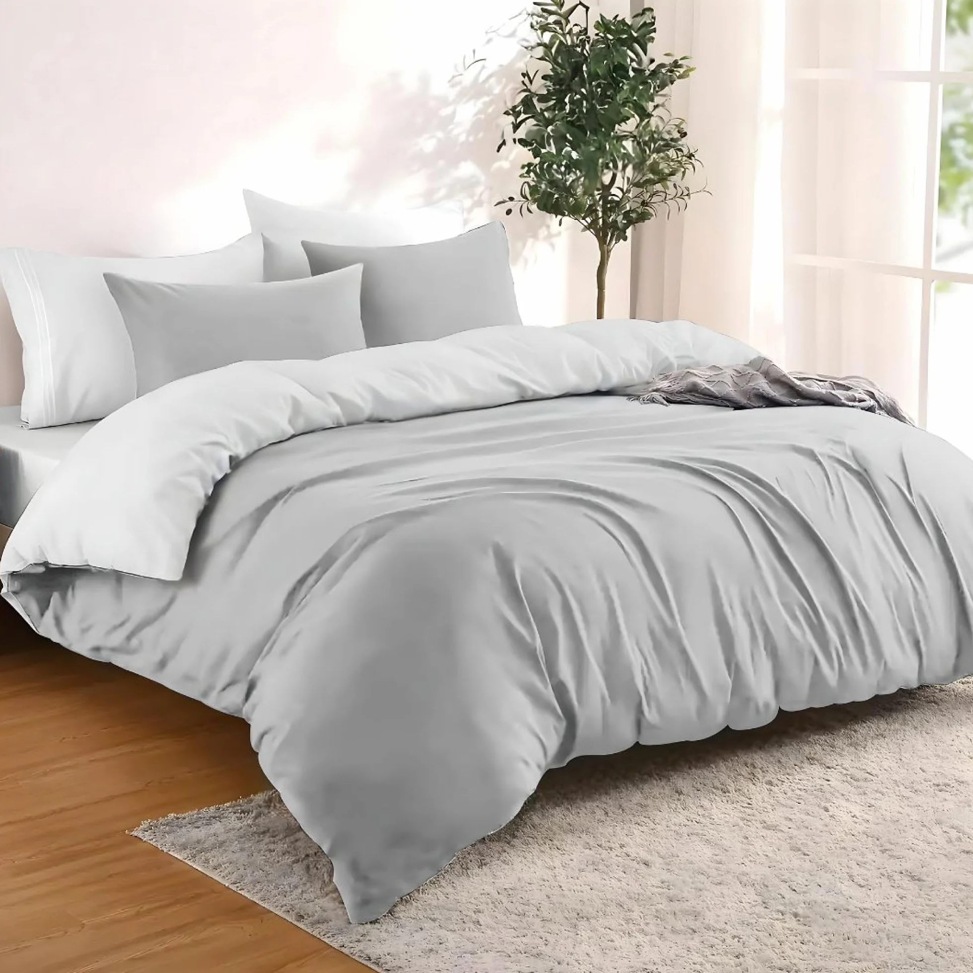 Dreamzie Housse de Couette 240x220 cm avec 2 Taies Oreillers 65x65 cm Gris Clair Blanc 100% Microfibre 3 Pièces Certifié Oeko TEX