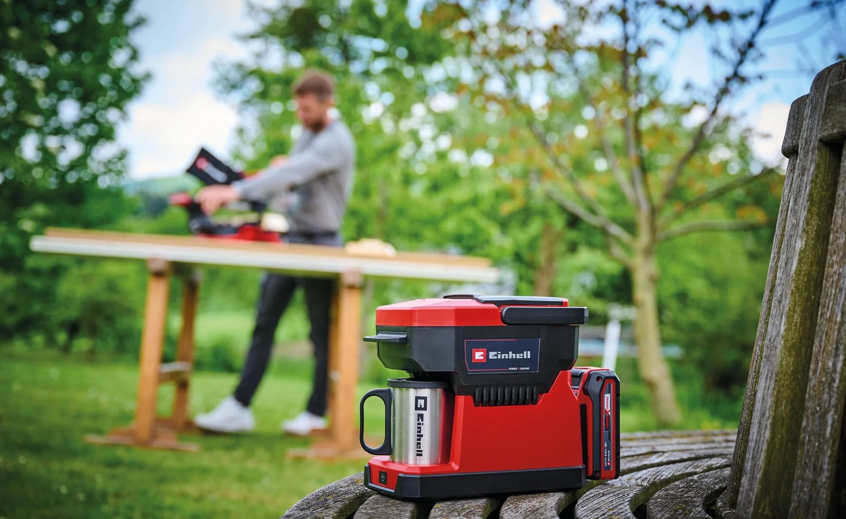 Einhell Machine à café sans fil TE-CF 18 Li-Solo Power X-Change (18V, 2-en-1 : machine à café filtre et machine à café à dosettes) Livré sans Batterie ni Chargeur