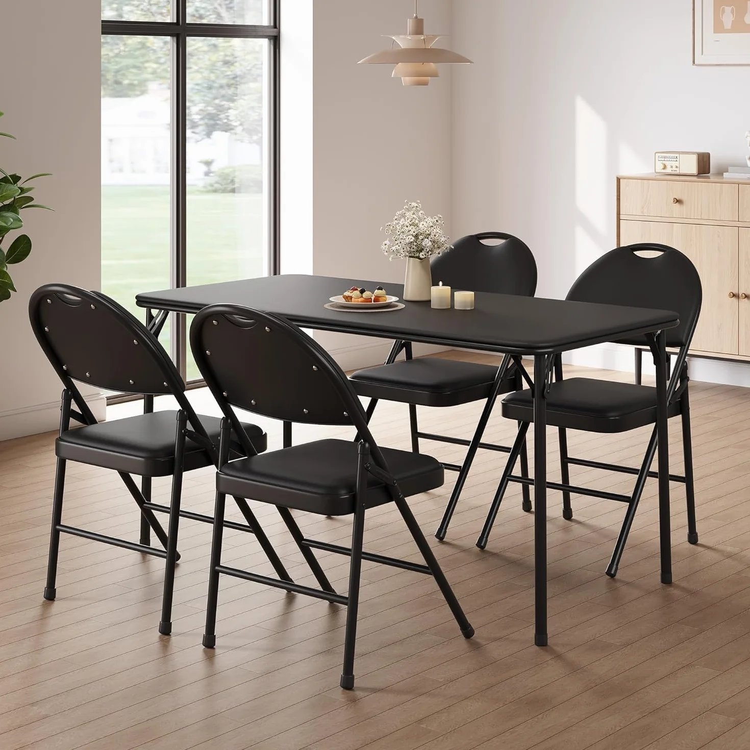 Lot de 4 Chaise pliante légère,Chaise jardin pliable avec rembourrée,Cadre Métal,jusqu'à 150Kg,exterieur/intérieur,Chauffeuse Empilable pour Camping,cuisine,plage,Bar,Salle à manger(88x50x47cm,Noir)