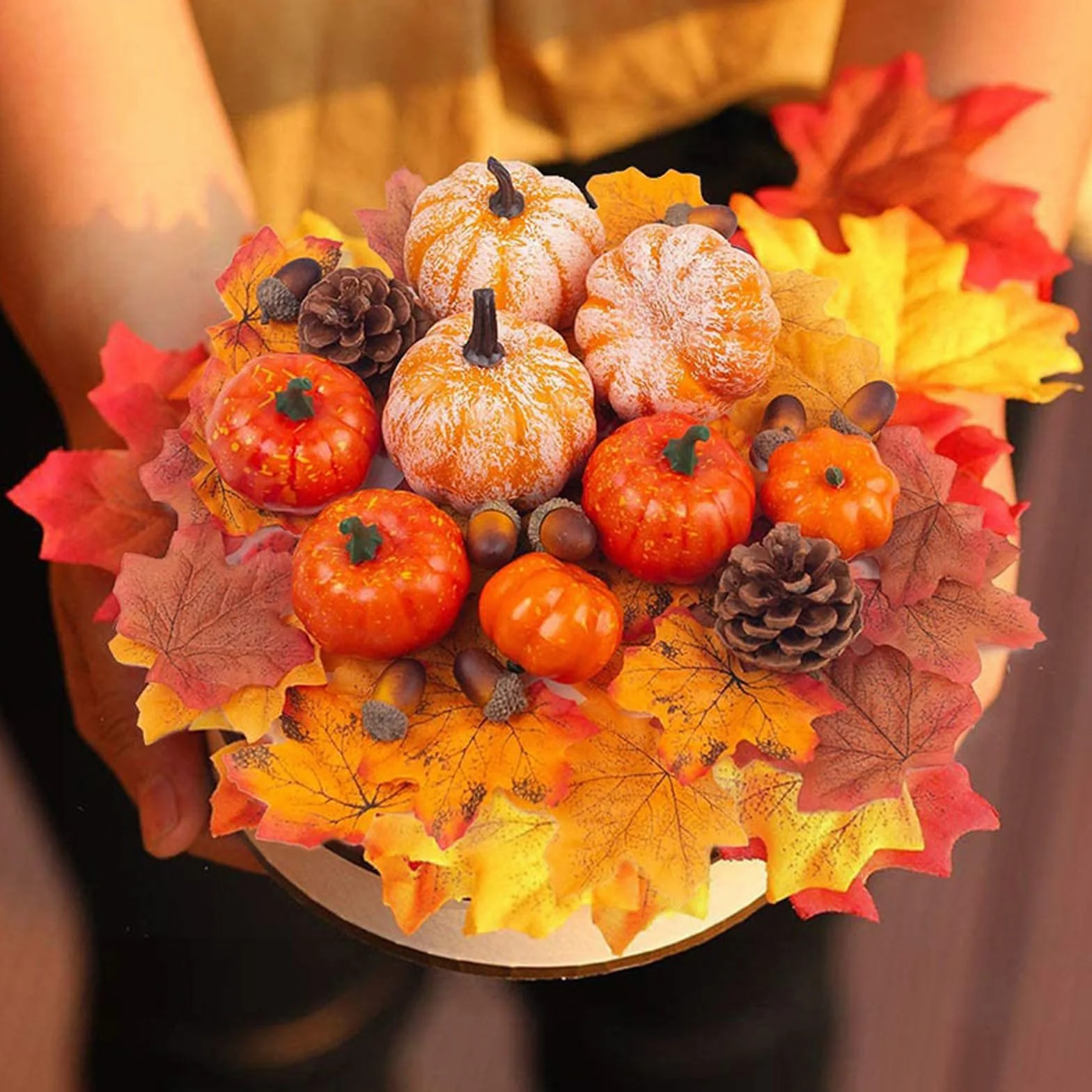 120Pcs Ensemble de Citrouilles Artificielles Décoration d'Automne Fausses Citrouilles Feuilles Pommes de Pin Gourdes Halloween Thanksgiving