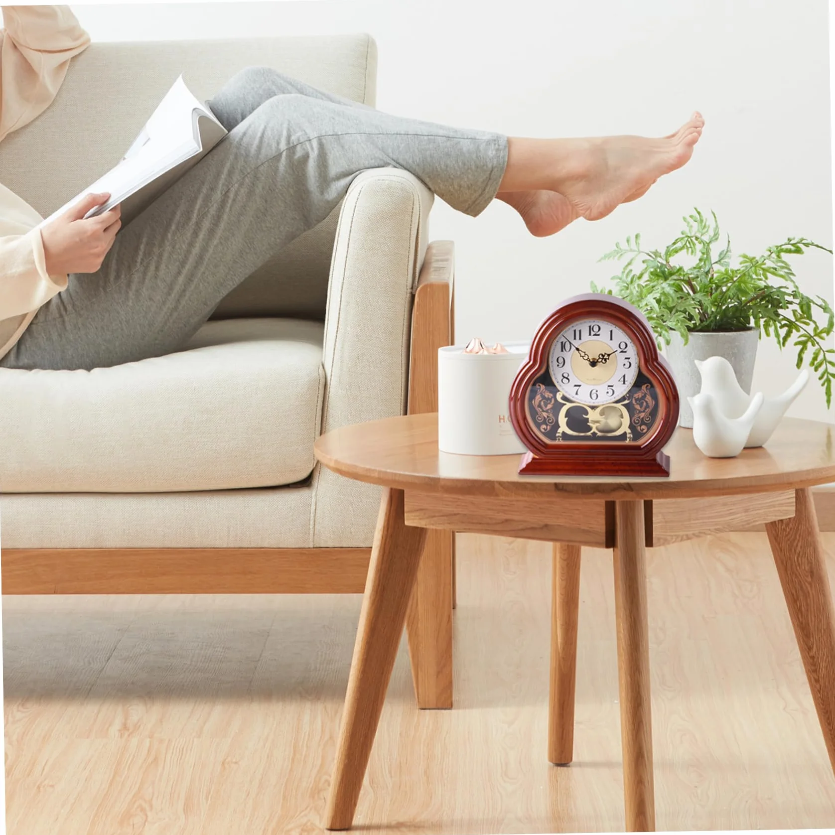 Horloge de Cheminée en Bois de Noyer Vintage Silencieuse avec Balançoire Pendule pour Salon Bureau