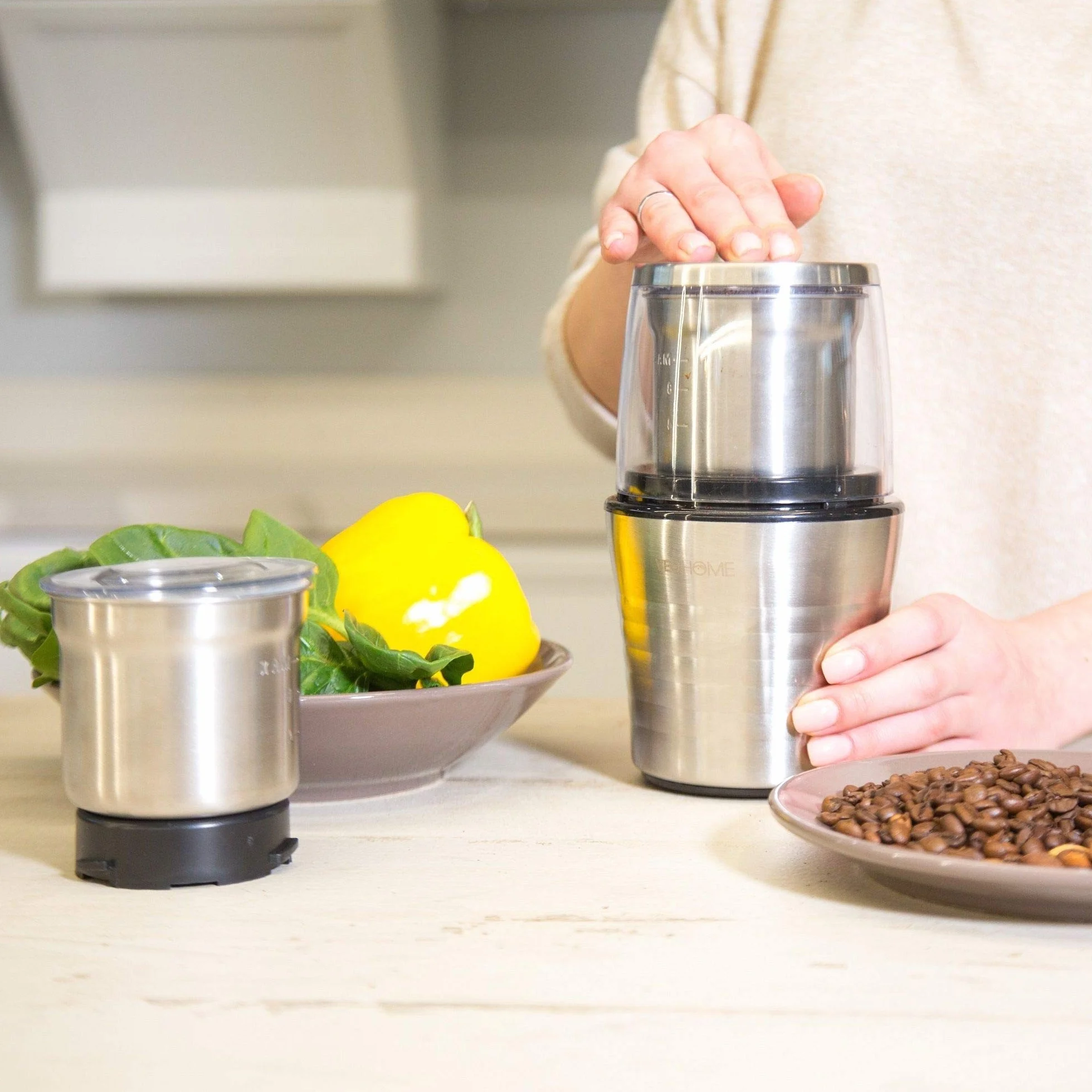 Moulin à café et mixeur électrique VeoHome broyeur pour grains de café, graine de lin et autres épices - inox
