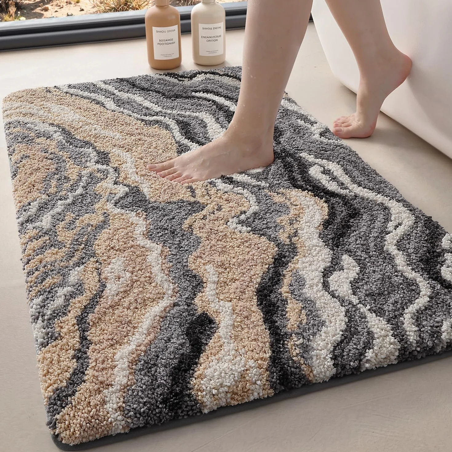 DEXI Tapis Salle de Bain Antidérapant 60 x 90 cm, Lavable en Machine, Gris et Beige