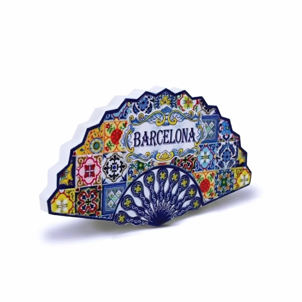 Aimant de Barcelone Souvenir Gaudí Mosaïque Sainte Famille Parc Güell