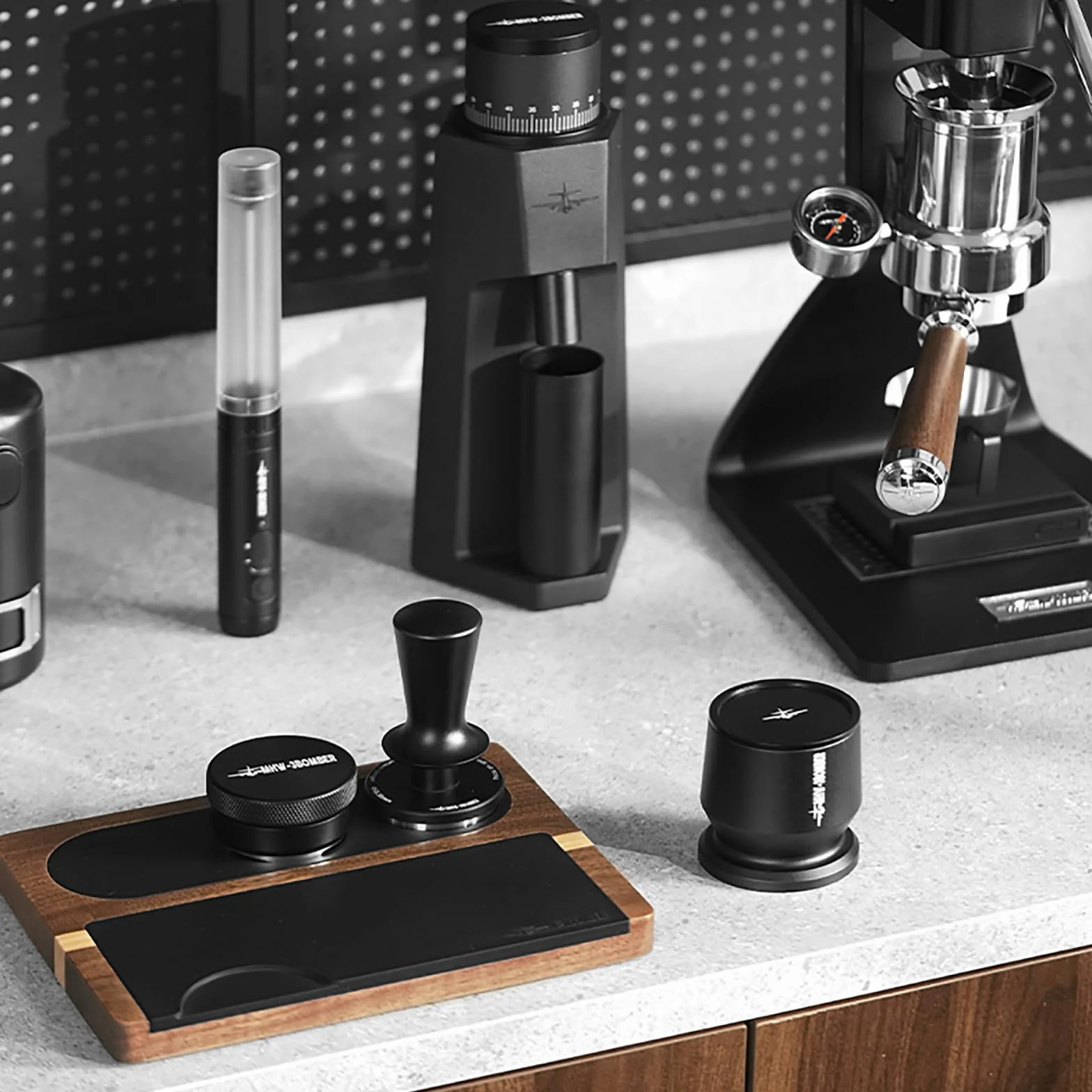 MHW-3BOMBER CD Series Tamper 58mm – Presse à café à Pression constante 30 lbs, Extraction homogène, Accessoire Barista pour Machines à portefiltre, idéal pour Amateurs de café et Professionnels