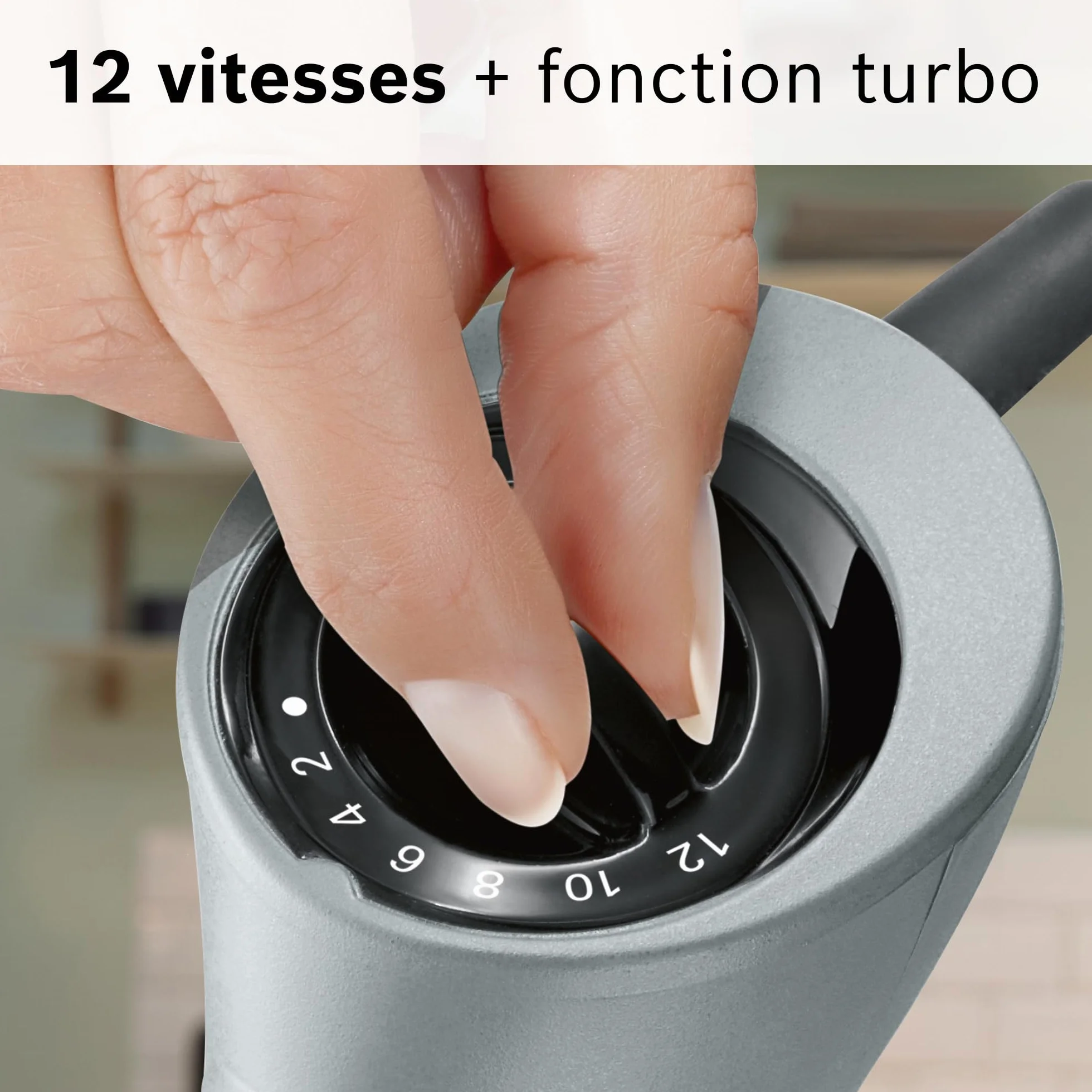 Bosch Mixeur plongeant ErgoMixx, moteur 600 W, 12 vitesses et fonction turbo, hachoir XL, fouet, gobelet doseur, noir, MSM67160