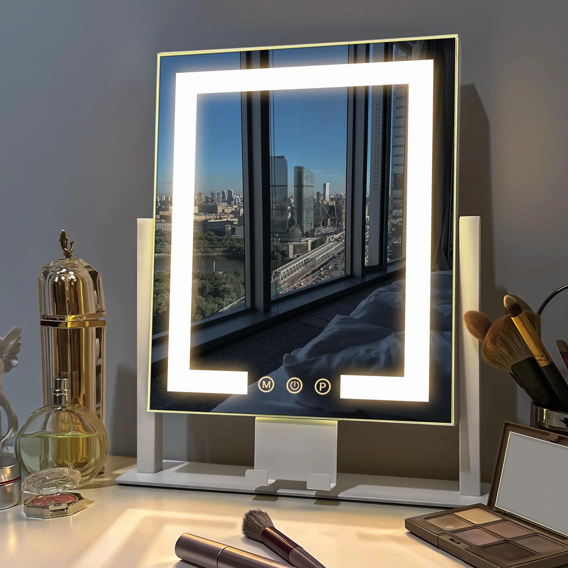 Kottova Miroir de Maquillage avec lumières, Miroir de Table 30x36 cm, 3 Modes d’éclairage réglables par capteur Tactile, Miroir grossissant Amovible 15X (Petit miroi Rond), Cadre en métal – Blanc