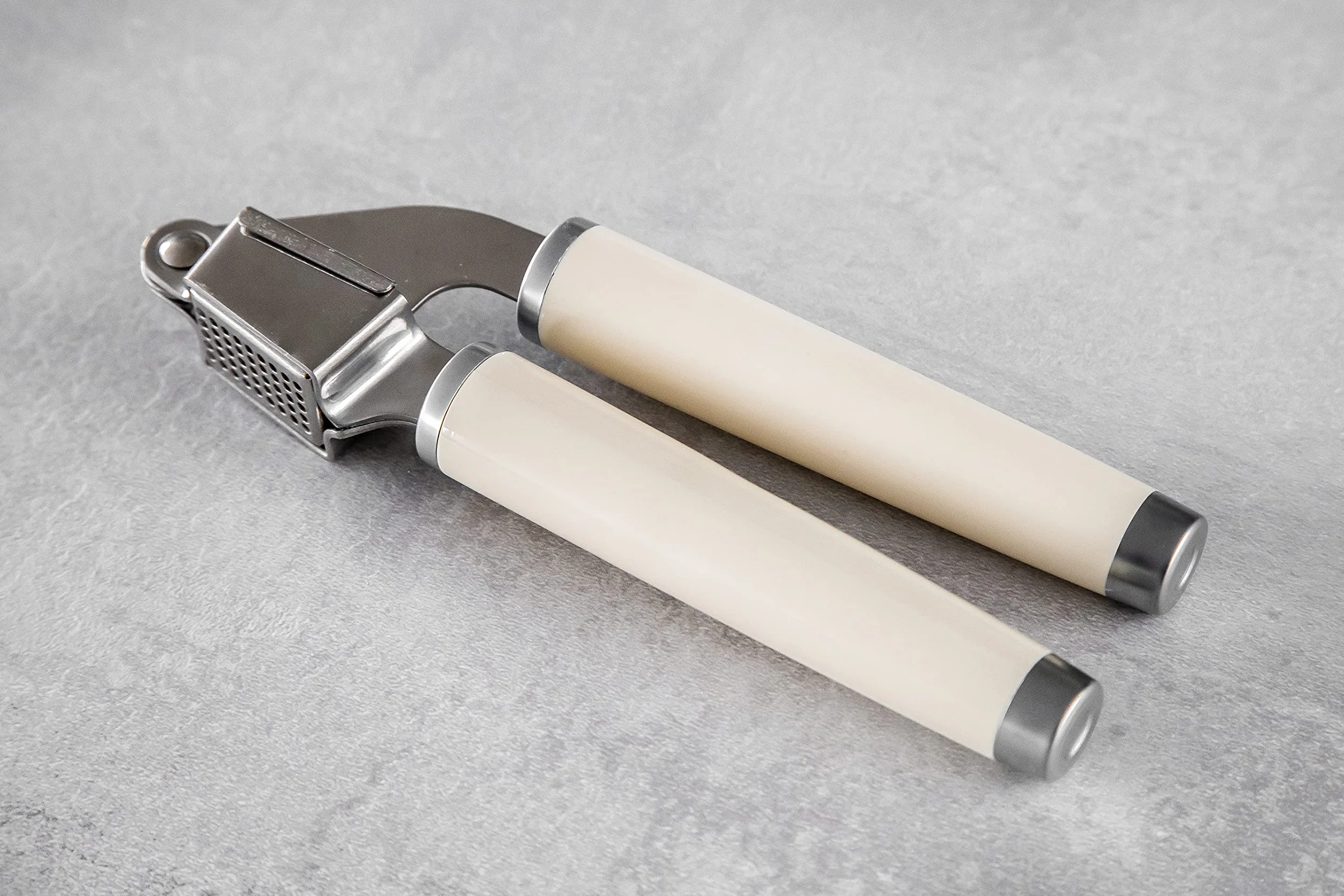KitchenAid Presse-Ail Manuel en Inox Blanc Amande
