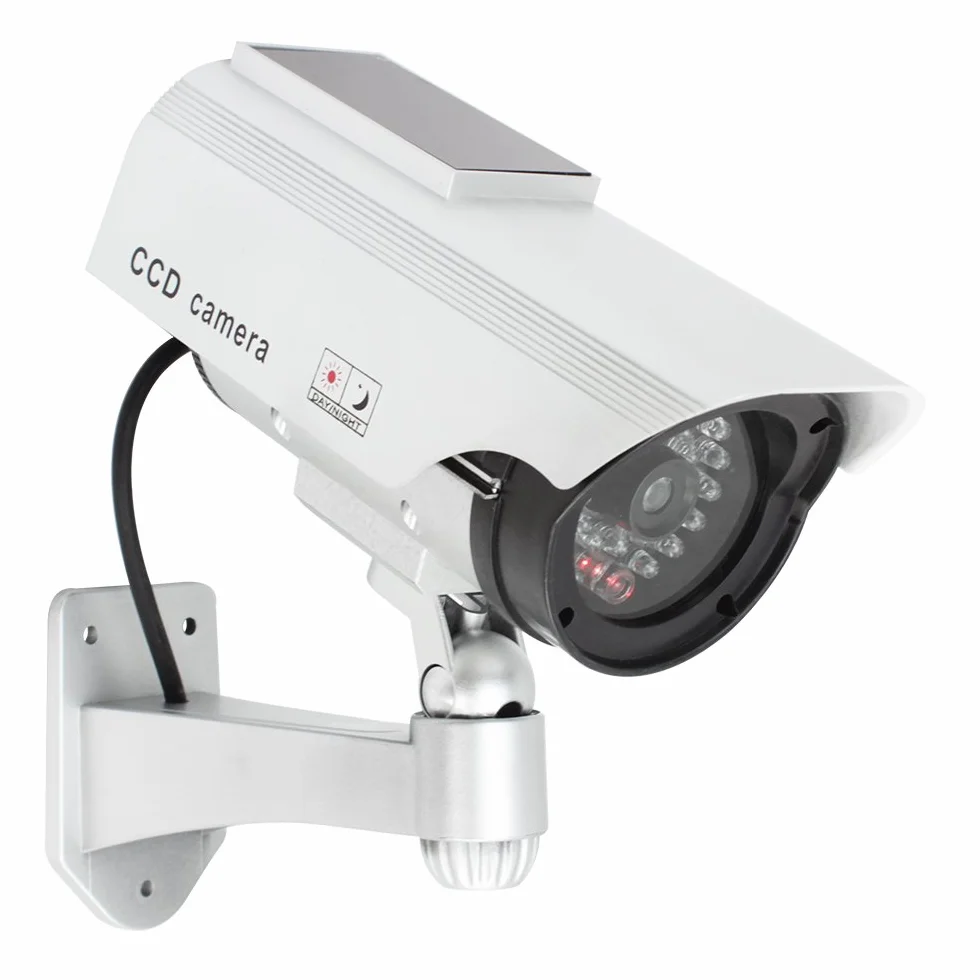 COM-FOUR® atrapa kamery 2x na zewnatrz - atrapa kamery ze wspornikiem sciennym - solarna kamera monitorujaca z dioda LED do domu - atrapa kamery dozorowej (02 sztuk)