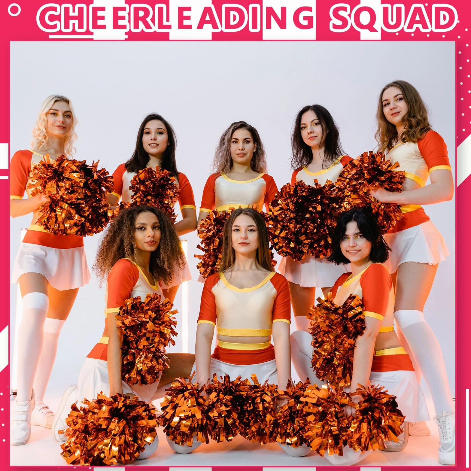 Lot de 8 Pompons de Cheerleading, avec système de Fixation à Quatre Doigts, Parfaits pour Encourager Les équipes Sportives, la Danse et Les Supporters.