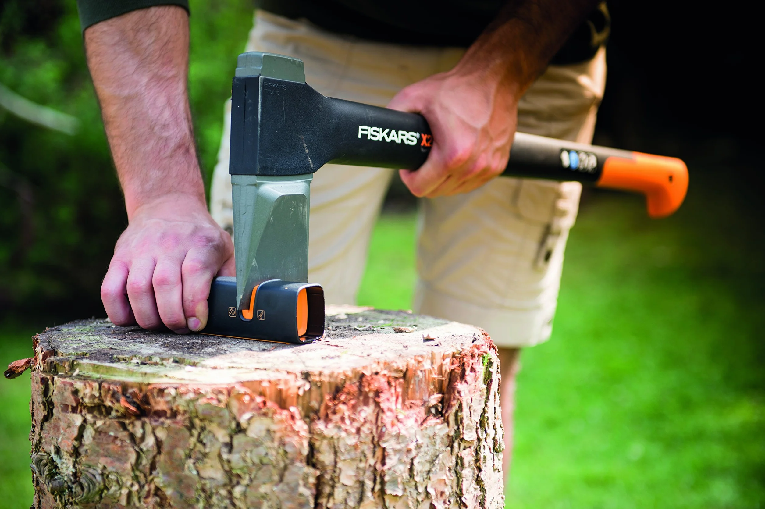 Fiskars Aiguiseur pour haches et couteaux Pierre à aiguiser en céramique Noir Orange Xsharp