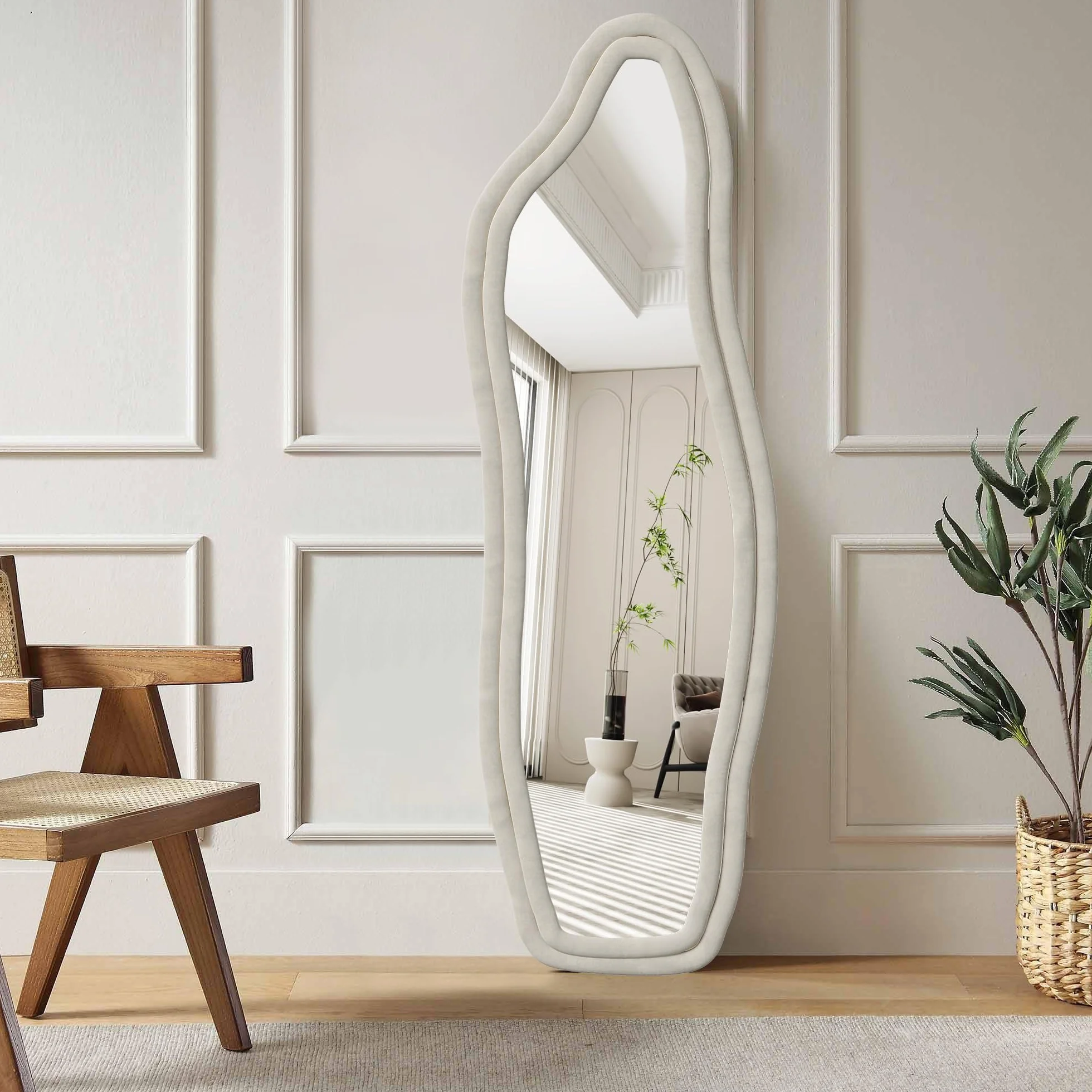 Miroir sur Pied 160 x 50cm Blanc Vague Bordure Velours Suspendable Chambre