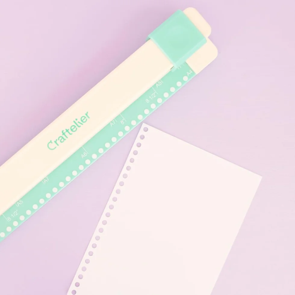 Craftelier - Relieuse manuelle à 30 trous - Perforatrice avec 6 anneaux tons pastel - Perfore jusqu'à 5 feuilles - Compatible avec les formats A4, A5, A6, A7 - Pour cahiers et scrapbooking