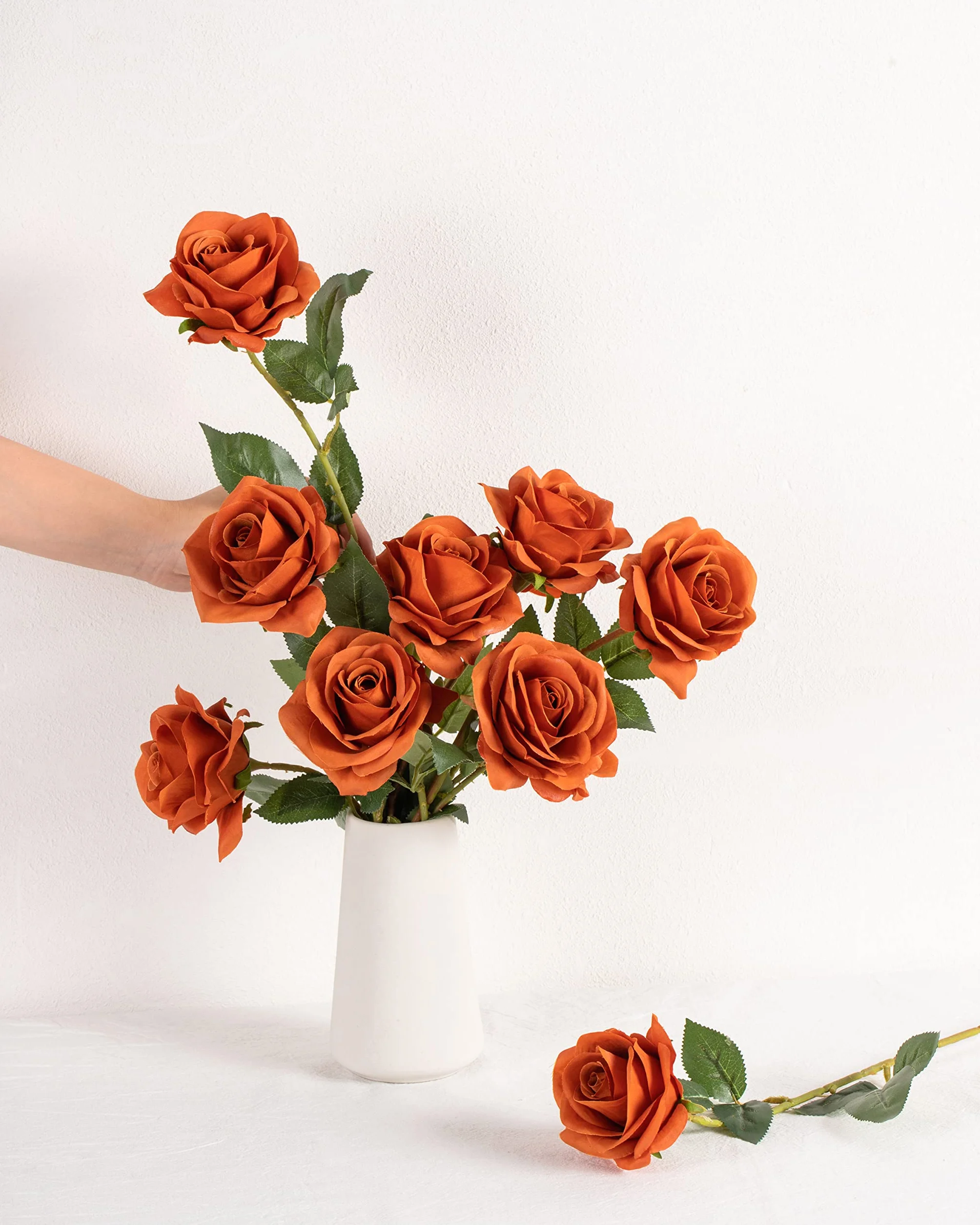 DuHouse Lot de 10 Roses artificielles en Soie pour Arrangement de Mariage, Décoration d'Intérieur (Orange brûlé)